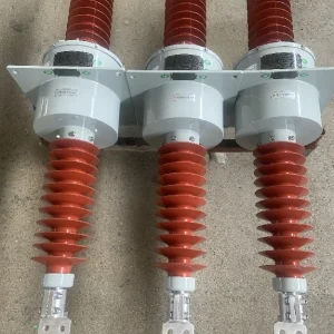 40.5kV-wall-bushing-with-CT-integrated-2